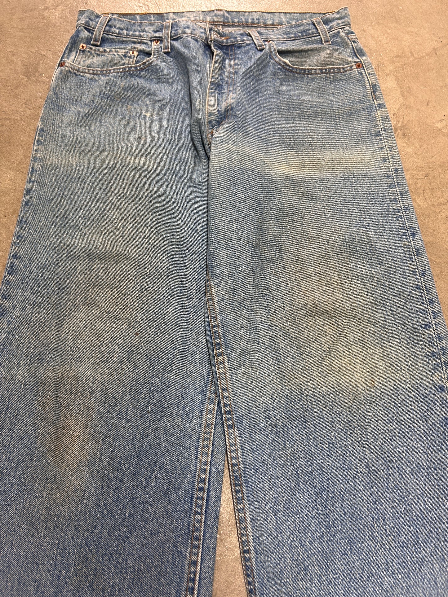 Vintage 00s Levi’s 550s - W36 x L32