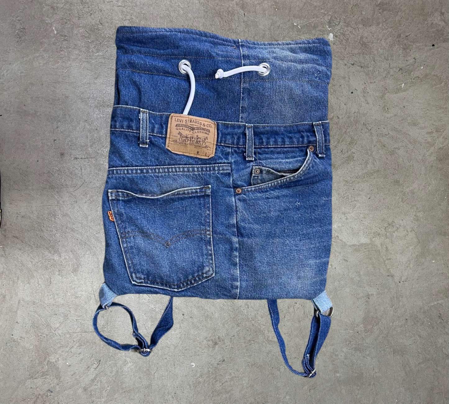 Reworked Levi’s Drawstring Bag - OS