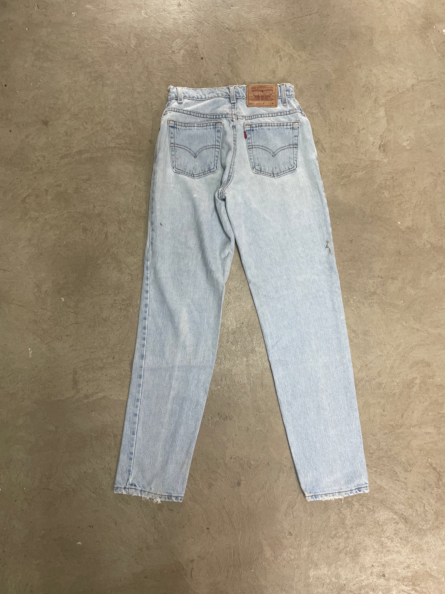 Women’s Vintage Levi’s 550s Relaxed Fit - W28 x L30