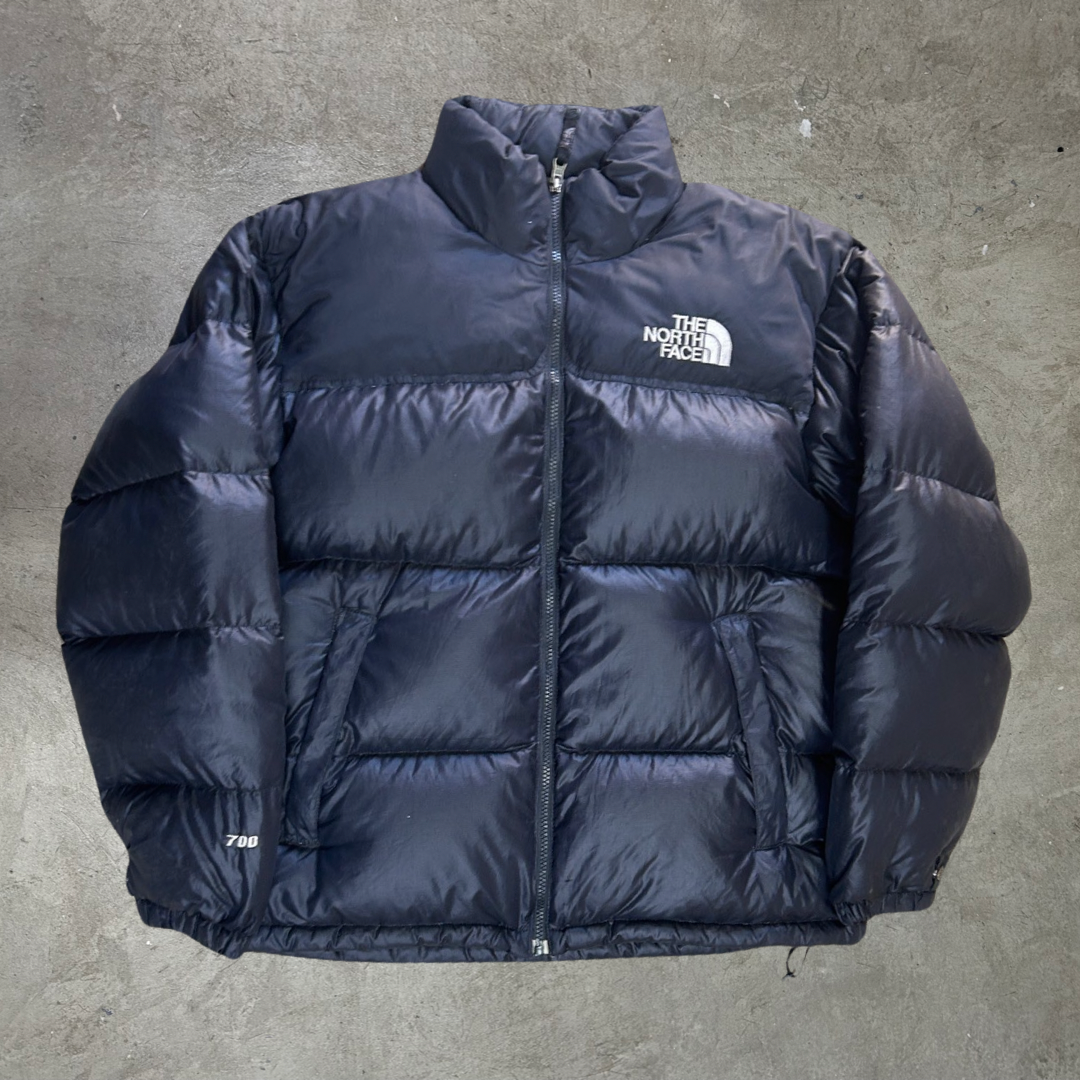 Vintage North Face 700 Nuptse Jacket - M – Universal Supply Store